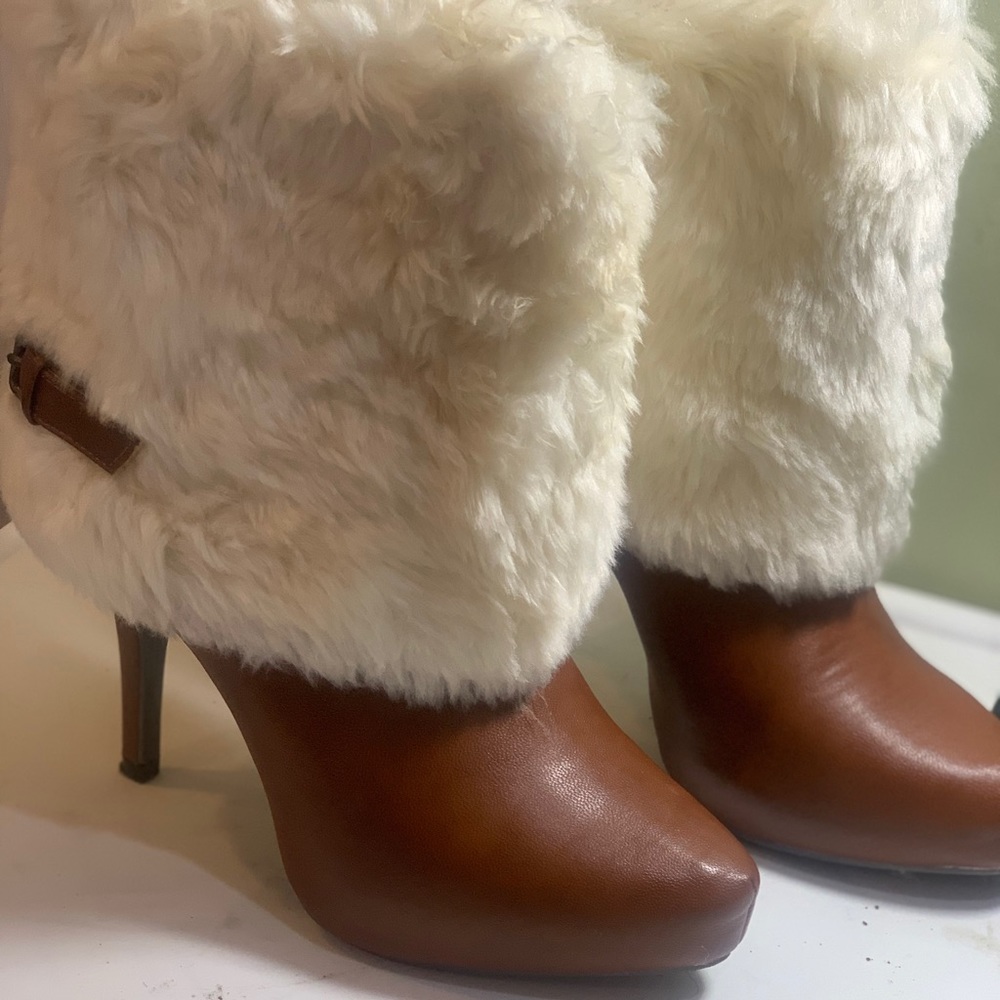 Doll house winter shoes